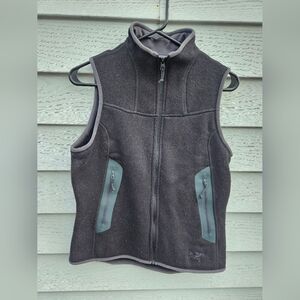 Arcteryx Polartec Women Fleece Outdoor Gorpcore Full Zip Vest Jacket Size M